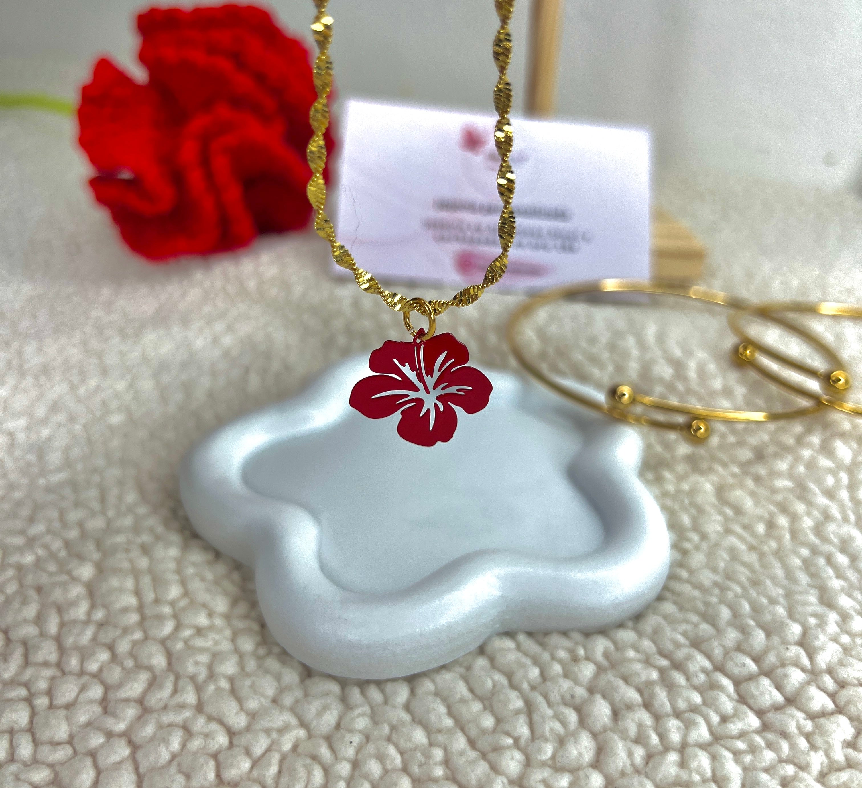 Flower necklace