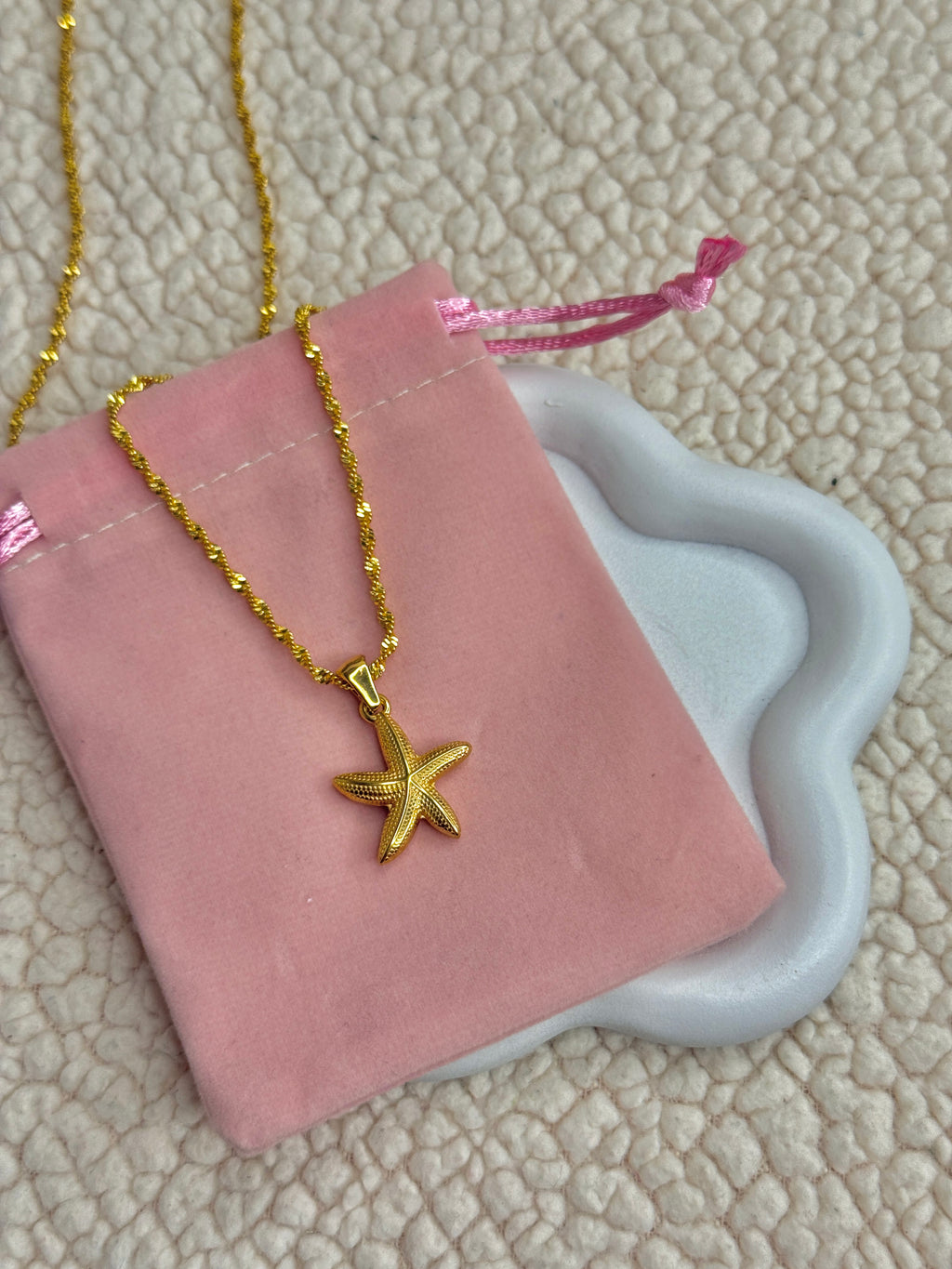 Starfish necklace
