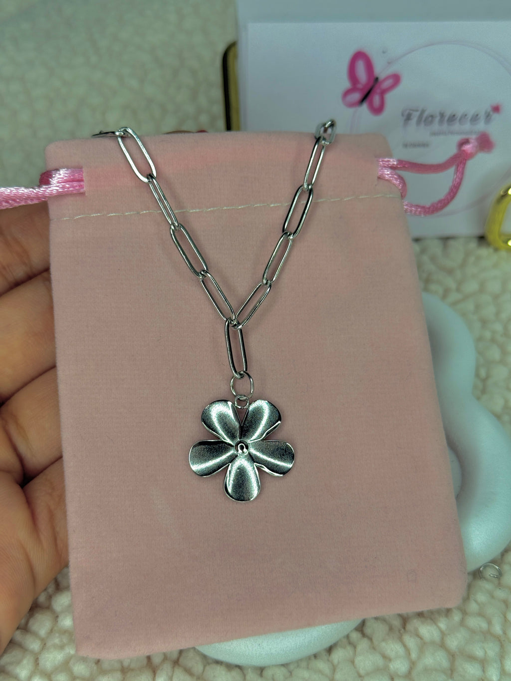 Silver flower necklace