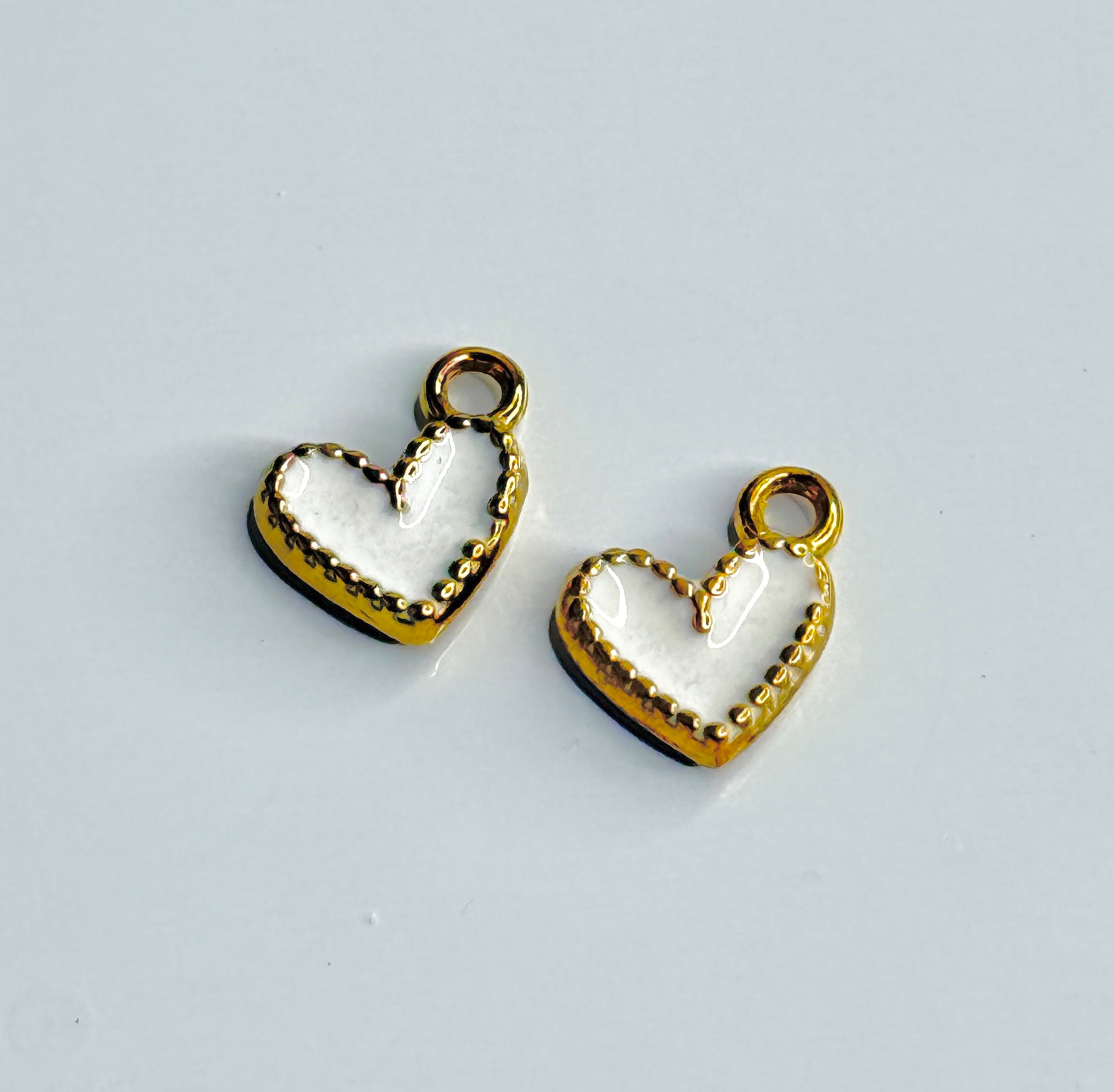 Corazón pequeño charm🤍